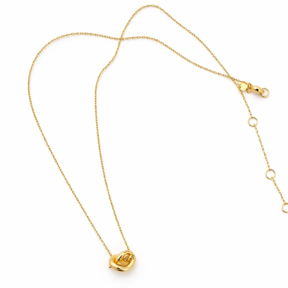 Kate Spade Gold Sailor’s Knot Pendant Necklace